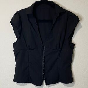 Black Crop Sleeveless Cap Sleeve Front Hook and Eye Top XL